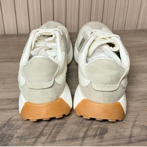 Steve Madden Women’s Kendrix Lace-Up Sneakers Taupe Size 10M - Picture 5 of 15